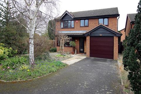 1 Sears Close, Shefford, SG17 5HG