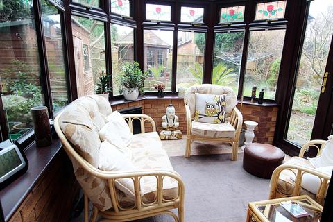 1 Sears Close, Shefford, SG17 5HG