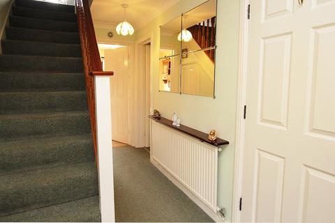1 Sears Close, Shefford, SG17 5HG