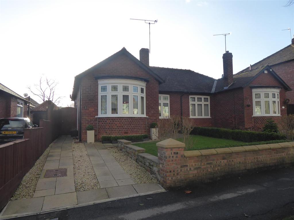 Salutation Road, Darlington 2 bed bungalow £195,000