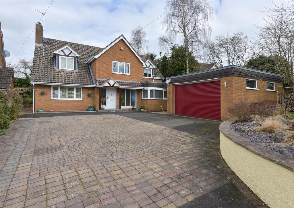 Middlefield Lane, Hagley, Stourbridge 4 bed detached house £800,000