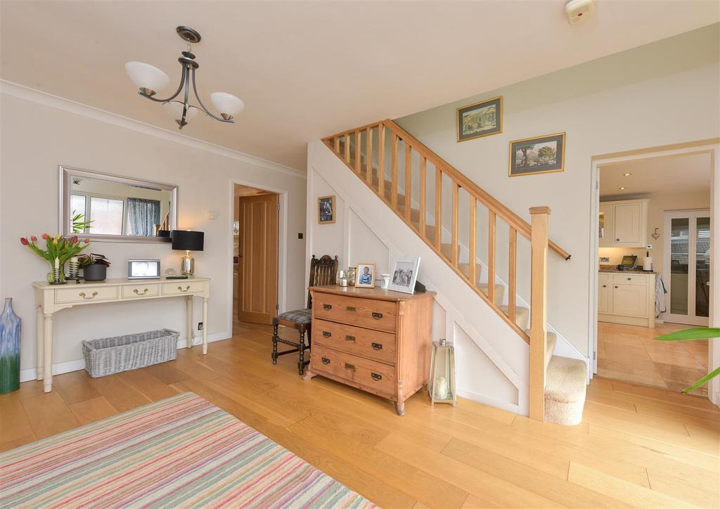 Middlefield Lane, Hagley, Stourbridge 4 bed detached house £800,000