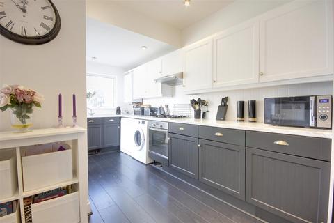 44 Barrow Lane, Hessle, HU13 0PL