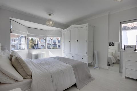 44 Barrow Lane, Hessle, HU13 0PL