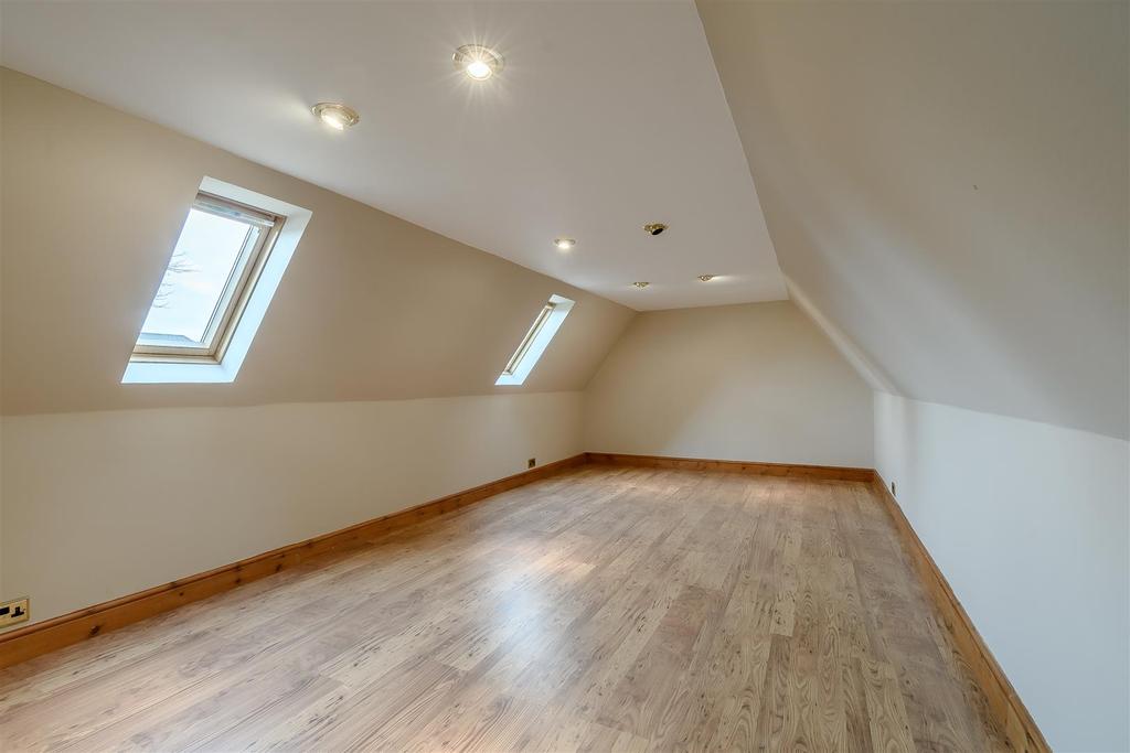 8456739-interior52.jpg