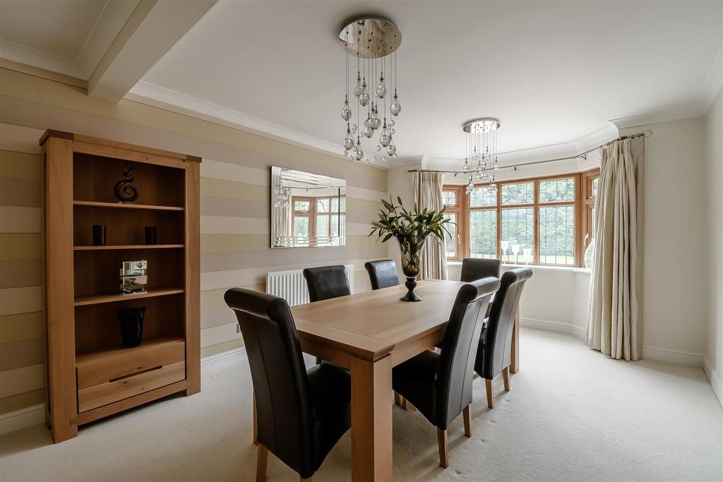 8456739-interior19.jpg