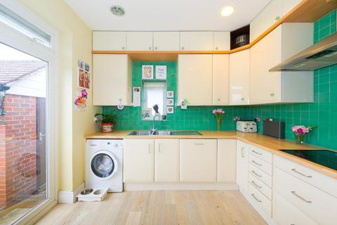 15 The Drive, Epsom, KT19 0AR