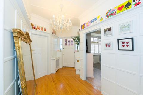 15 The Drive, Epsom, KT19 0AR