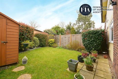 56 Ravenswood Gardens, Isleworth, TW7 4JG