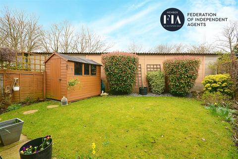 56 Ravenswood Gardens, Isleworth, TW7 4JG