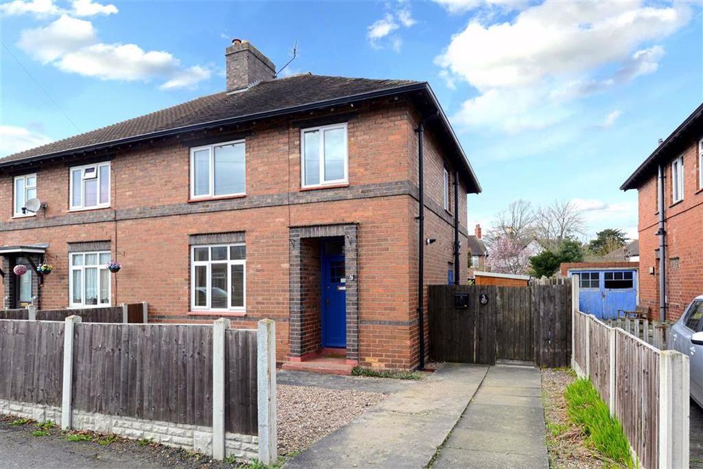 Racecourse Avenue, Monkmoor, Shrewsbury, Shropshire 3 bed semidetached