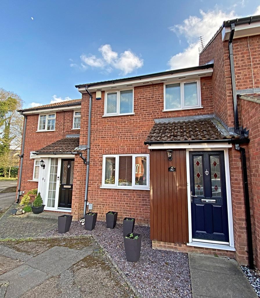 Millstream Close, Hitchin, SG4 3 bed terraced house £390,000