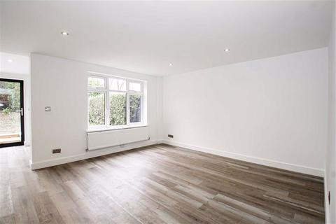 21 Longcross, Pennyland, Milton Keynes, MK15 8AW