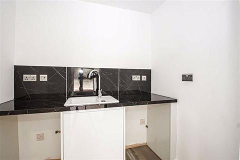 21 Longcross, Pennyland, Milton Keynes, MK15 8AW