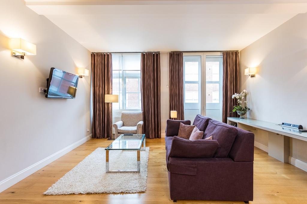 Wexner Building, 2 Strype Street, Spitalfields, E1 1 bed apartment £