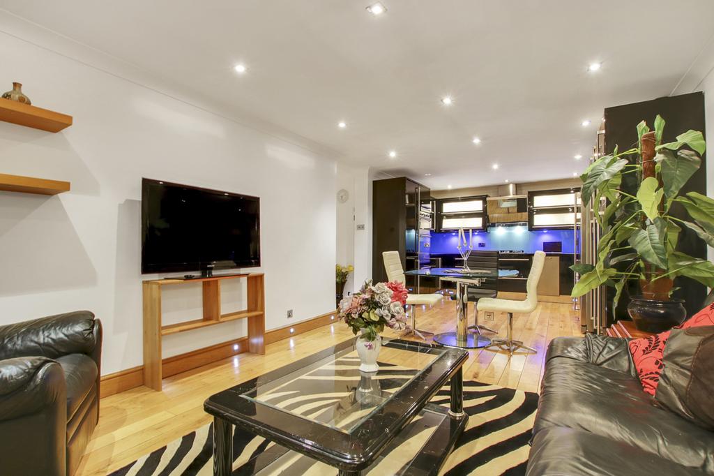 Castleford Court, Henderson Drive, St Johns Wood, London
