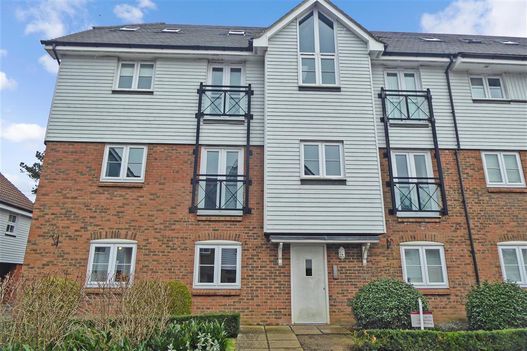 Tilling Close, Maidstone, Kent 1 bed apartment £165,000