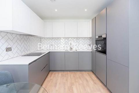 undefined, Greenleaf Walk, Southall UB1