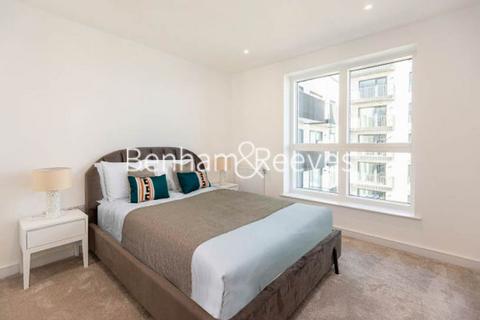 undefined, Greenleaf Walk, Southall UB1