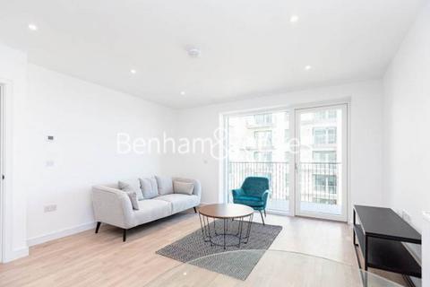 undefined, Greenleaf Walk, Southall UB1