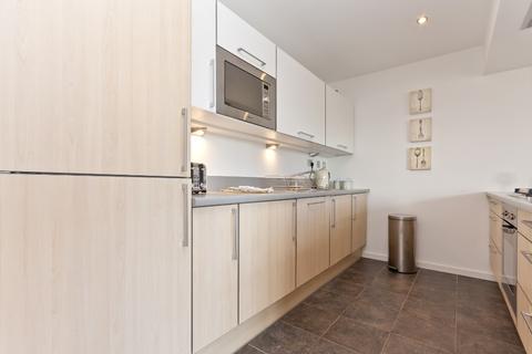 27e Burnside Drive, Dyce, Aberdeen, AB21 0HW