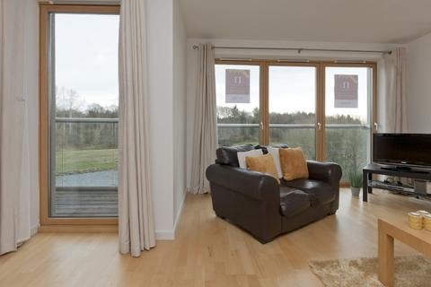 27e Burnside Drive, Dyce, Aberdeen, AB21 0HW