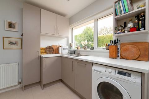 29 Swanston Drive, Edinburgh, EH10 7BP
