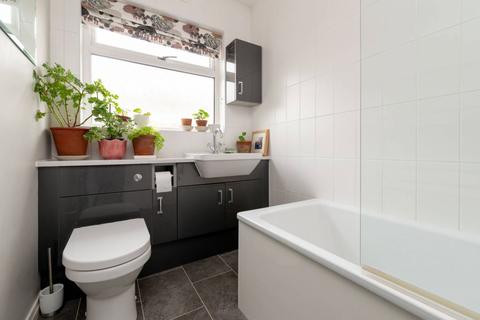 29 Swanston Drive, Edinburgh, EH10 7BP