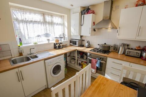 63 Cadleigh Gardens, Birmingham, B17 0QB
