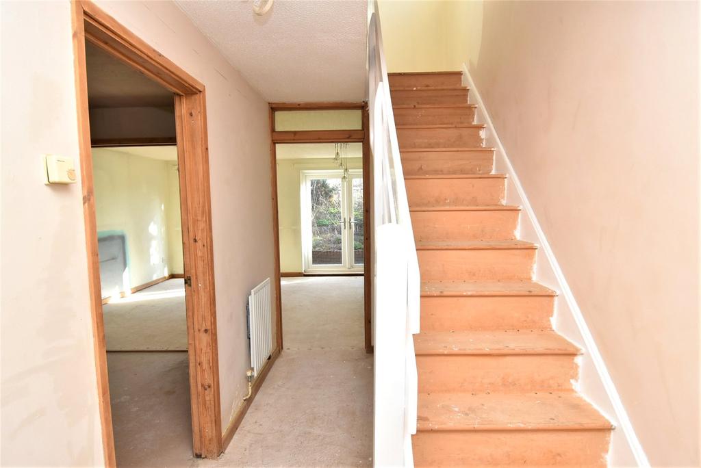 Oak Farm Road, Bournville, Birmingham, B30 2 bed terraced house £200,000