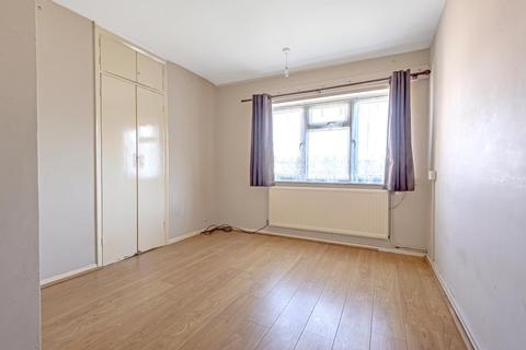 365 Trelawney Avenue, Langley, Slough, SL3 7TX