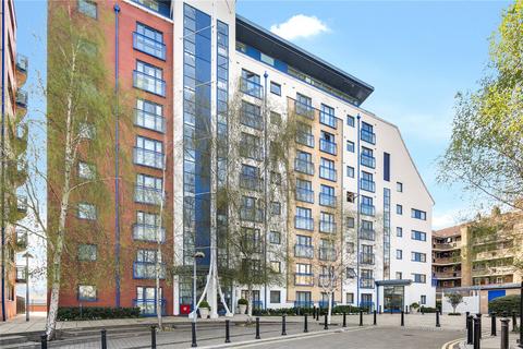 2 bedroom flat to rent, Nova Building, 3 Newton Place, London, E14