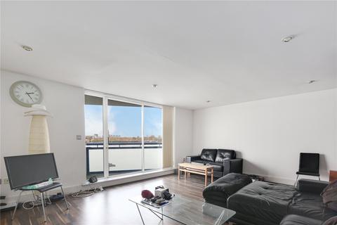 2 bedroom flat to rent, Nova Building, 3 Newton Place, London, E14