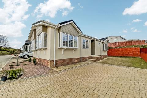 2 bedroom bungalow for sale, Easington Road, Hartlepool, Durham, TS24 9SJ