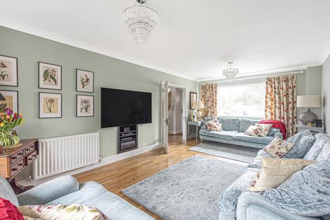 17 Hartley Close, Bromley, BR1 2TP