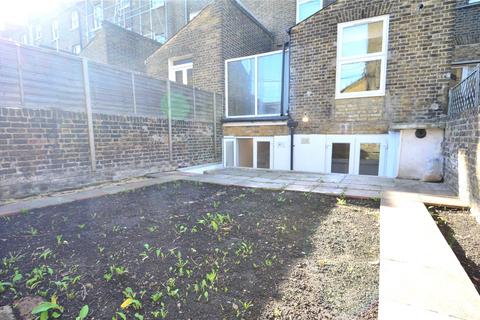 2 bedroom apartment to rent, Herne Hill Road, London, SE24