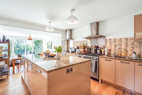 10 Battledown Close, Cheltenham, GL52 6RD