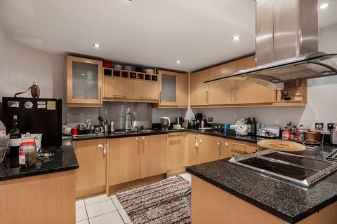 2 bedroom apartment for sale, London E14