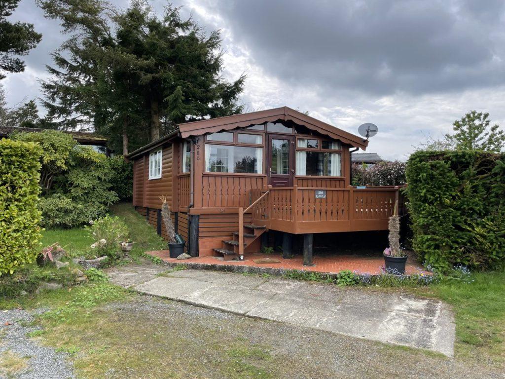 PS160523 (FREEHOLD) Trawsfynydd Leisure Village 2 bed lodge for sale