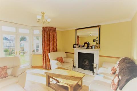 31 Woodcock Dell Avenue, Harrow, HA3 0PW