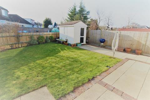 31 Woodcock Dell Avenue, Harrow, HA3 0PW