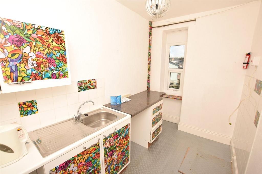 Flat 1 Kitchen