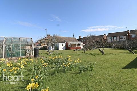 69 Barton Hill Drive, Minster On Sea, Sheerness, ME12 3NF