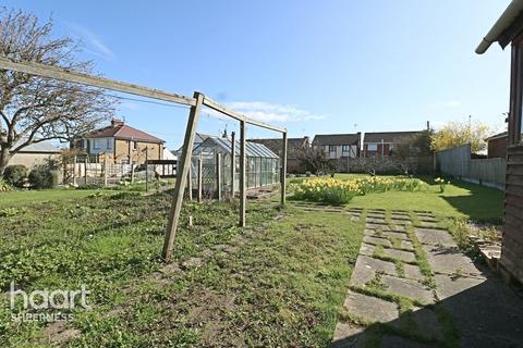 69 Barton Hill Drive, Minster On Sea, Sheerness, ME12 3NF