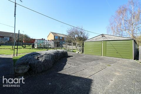 69 Barton Hill Drive, Minster On Sea, Sheerness, ME12 3NF