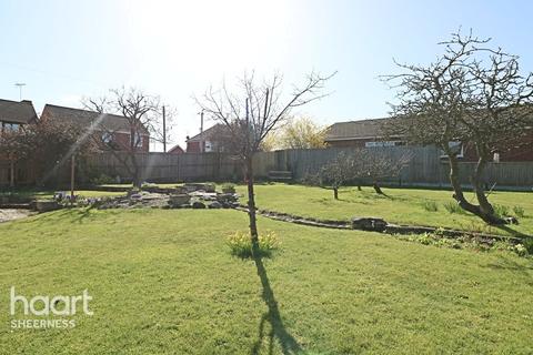 69 Barton Hill Drive, Minster On Sea, Sheerness, ME12 3NF