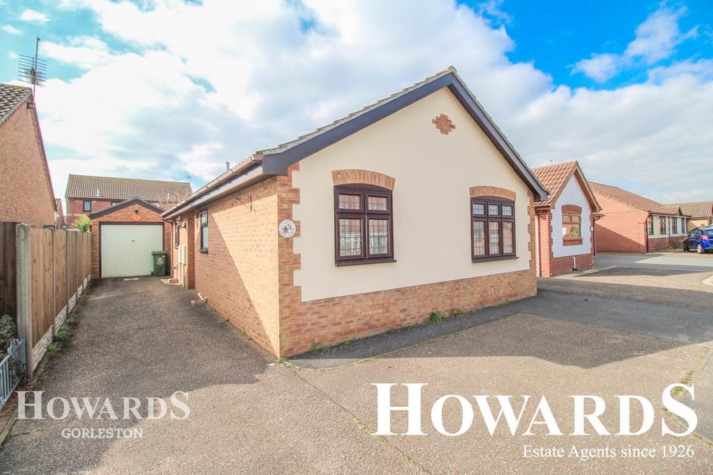 Mill Lane, Bradwell 2 bed detached bungalow £240,000
