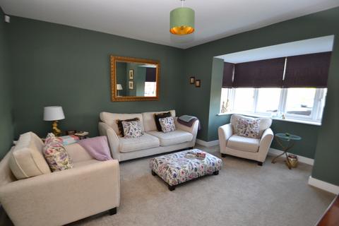 7a Hayters Way, Alderholt, Fordingbridge, SP6 3AX