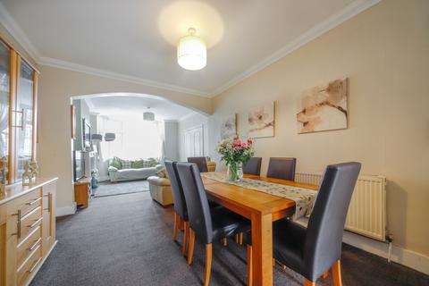 37 Chesterfield Road, Enfield, EN3 6BE