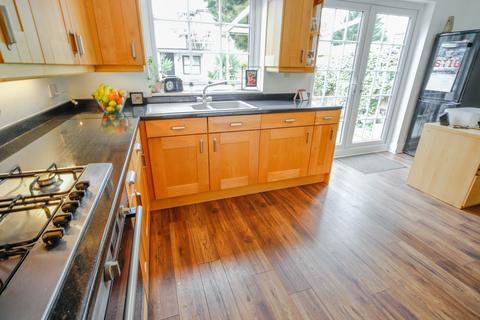 37 Chesterfield Road, Enfield, EN3 6BE